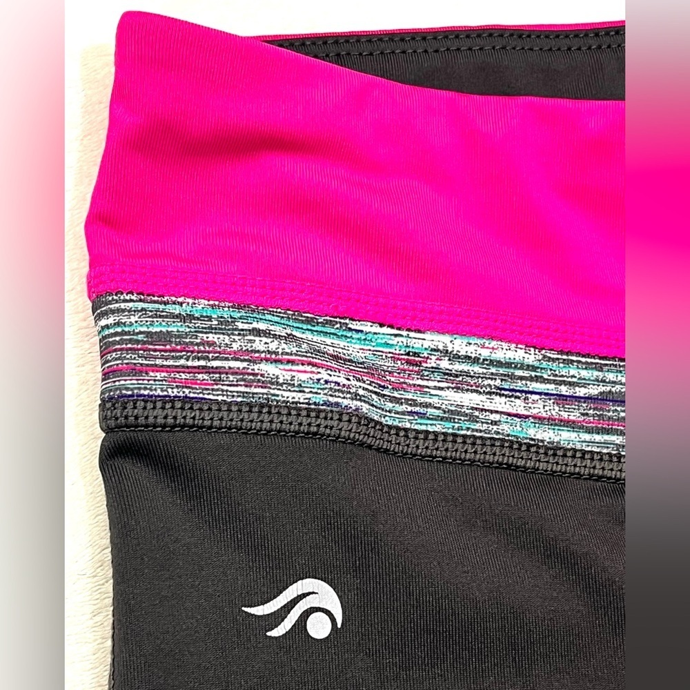 Ideology Women's Black and Pink Athletic Capri Poly/Spandex Blend Leggings XL - Picture 4 of 14